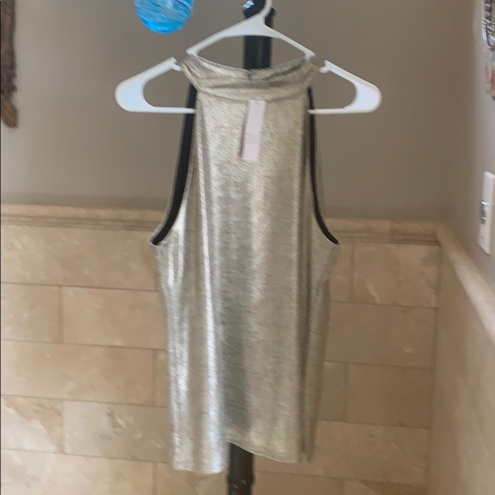 NWT gorgeous gold sleeveless top
